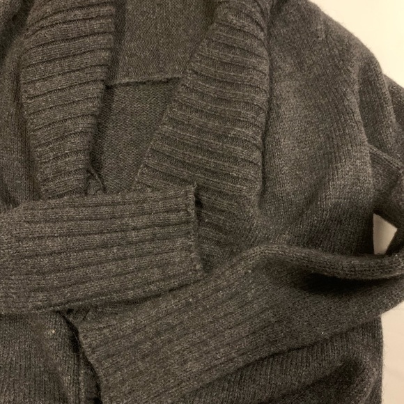 VINCE. Alpaca, merino wool cardigan- size L great condition - Picture 4 of 11